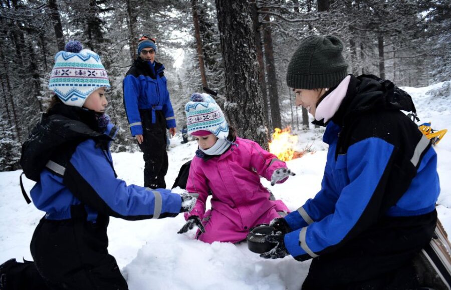 Luleå : Nordic Winter Skills – 3 Hours Including Lunch
