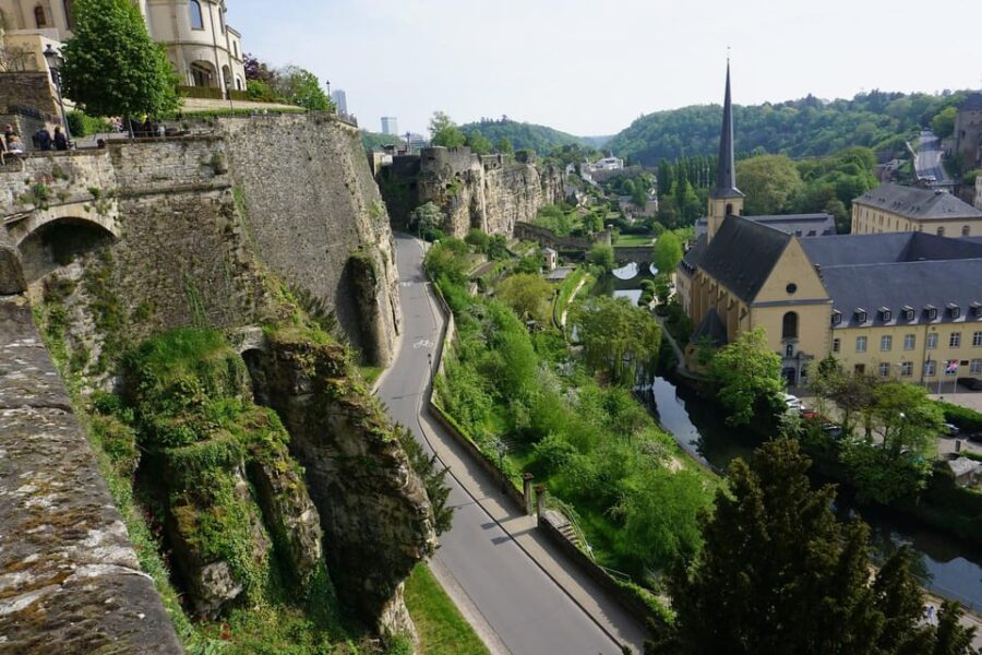 Luxembourg: Self-Guided Audio Tour