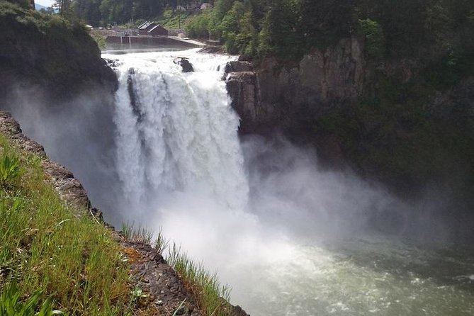 Luxury Leavenworth Day Trip Through the Cascade Mountains - Cascade Mountains Scenic Route