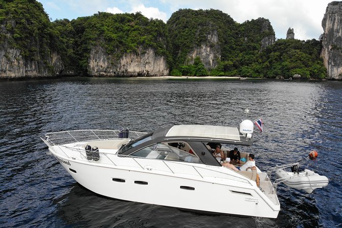 Luxury Private Charter by Simba Sea Trips
