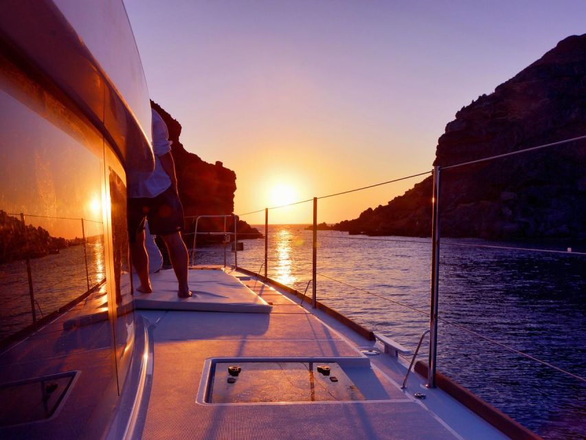 Luxury Sunset Cruise in Rethymno and Transfer Service