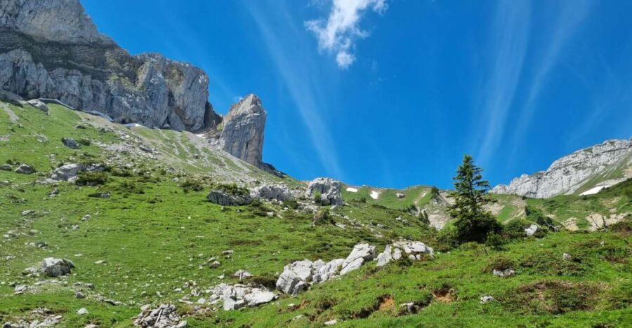 Luzern: Guided Hidden Mount Pilatus Hike - Experience Overview