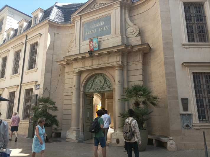 Lyon: the Most Complete Discovery! Private Guided Tour
