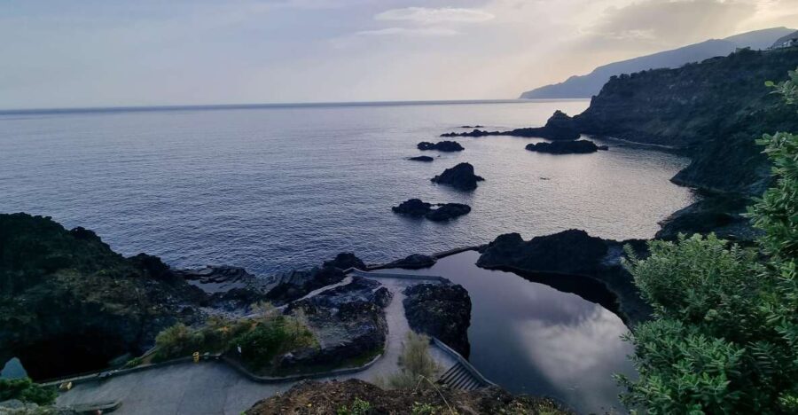 Madeira : SkyWalk, Fanal, Natural Pools 4x4 Jeep Tour