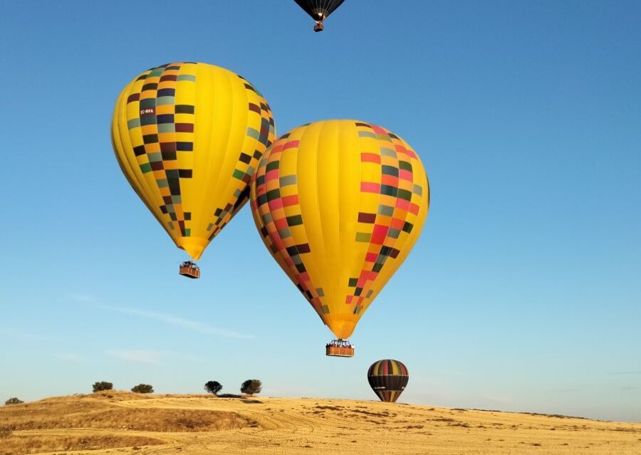 Madrid: Balloon Ride With Transfer Option From Madrid City - Pickup and Meeting Details