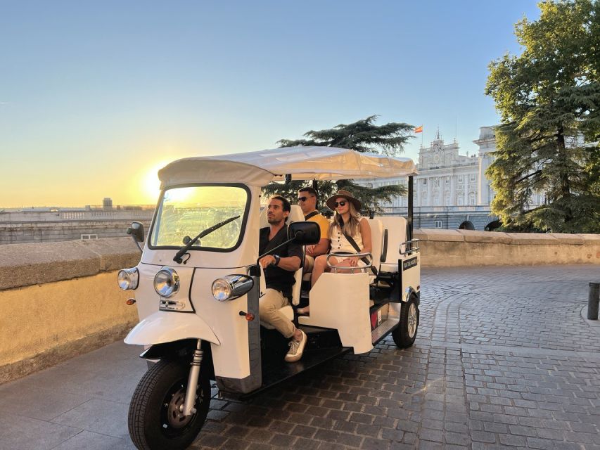 Madrid: City Highlights Private Tuk-Tuk Tour W/ Audio Guide - Tour Overview