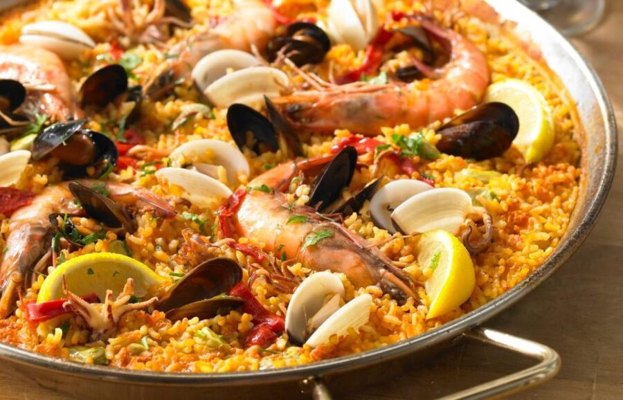 Madrid: Paella and Sangria Workshop in the City Center