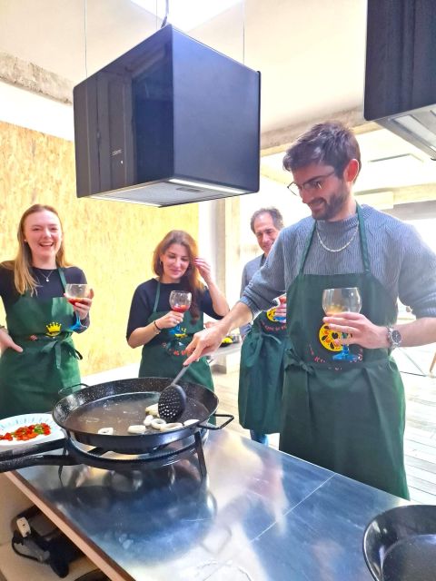 Madrid: Paella and Sangria Workshop With Tapas Tasting