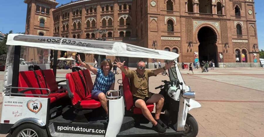 Madrid: Private Tuk Tuk City Tour