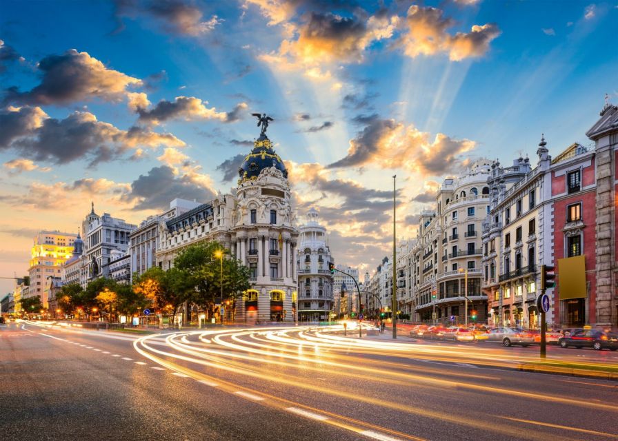 Madrid: Self-Guided Tour With Over 100 Sights - Tour Overview and Pricing
