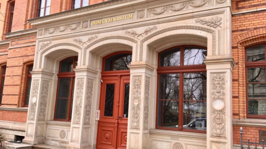Magdeburg: Hegel Street, Self-Guided Walk Along the Boulevard