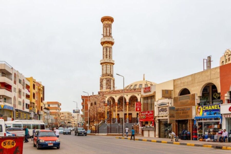 Makadi Bay: Hurghada City Highlights Tour With Shopping Stop