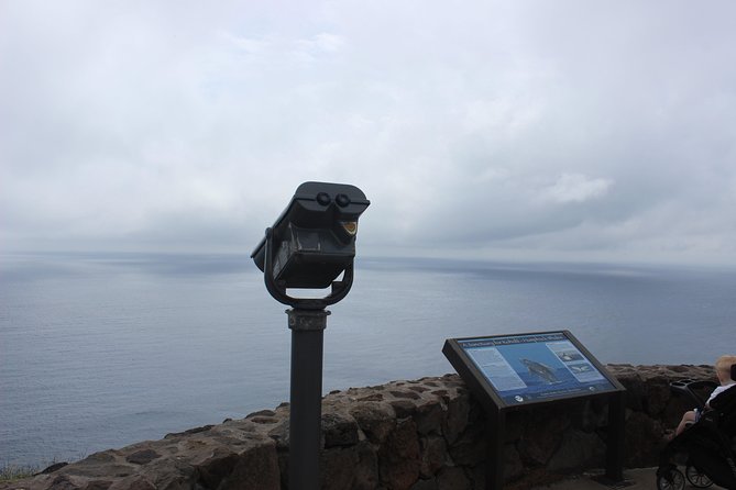 Makapu’u Lighthouse Trail and Shuttle Service