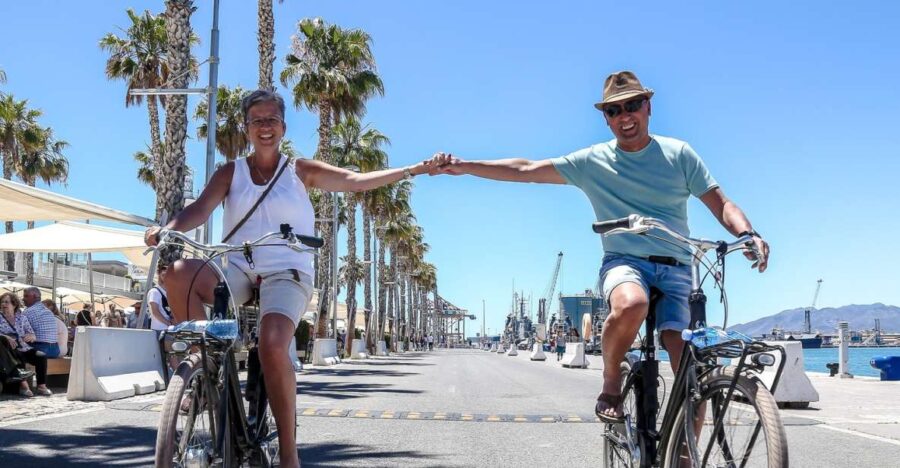 Malaga Bike Tour - Old Town, Marina & Beach