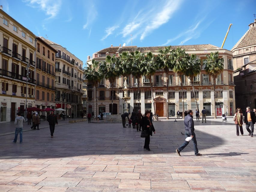 Málaga: Historical City Center and Cathedral Private Tour