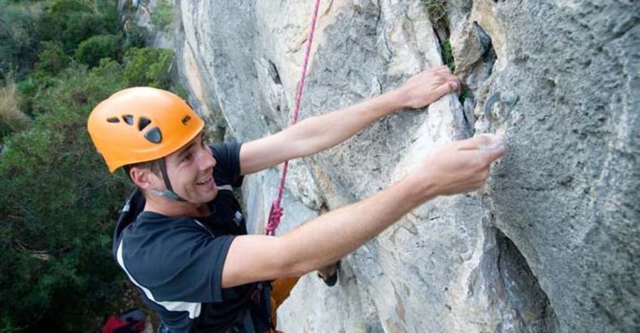 Mallorca: 4-Hour Rock Climbing Adventure