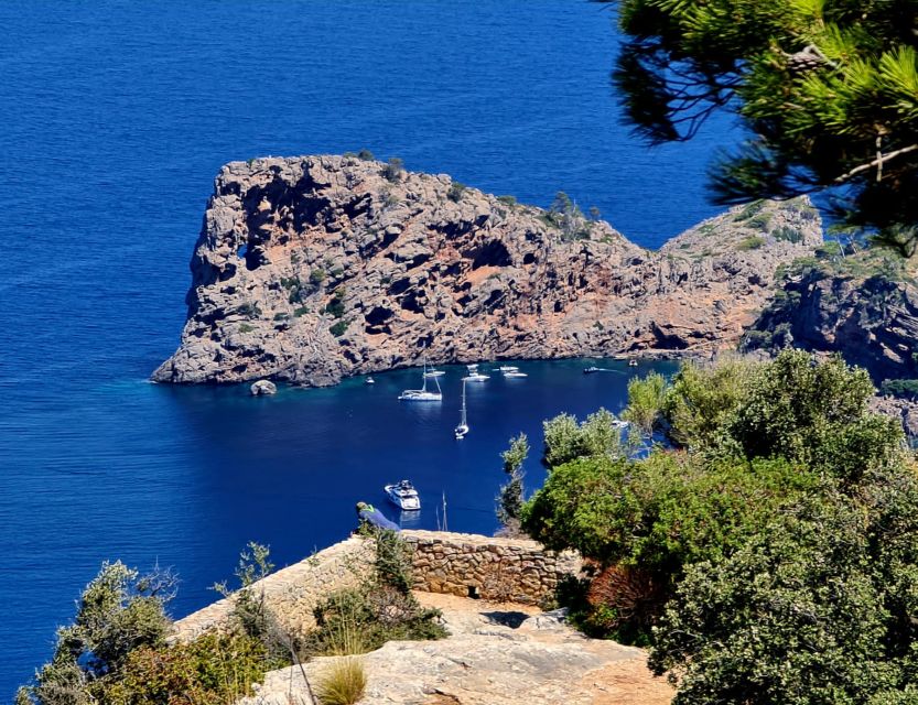 Mallorca: Day Trip to Hidden Gems of Tramuntana With Lunch