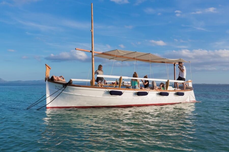 Mallorca: Traditional Llaüt Tour With Local Food