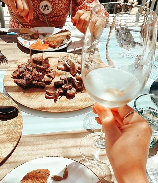 Mallorca Wine Cellar Tour XL - Incl. 3 Wine Tastings ENGLISH