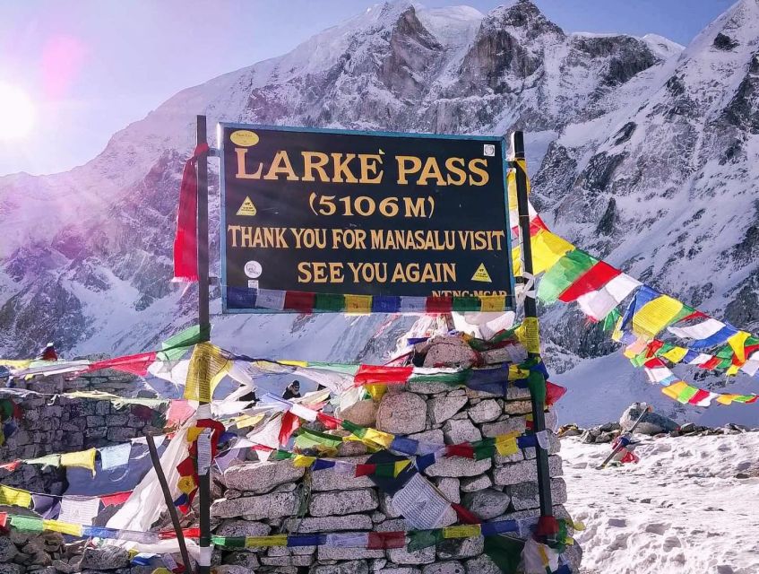 Manaslu Circuit Trekking – 11 Days