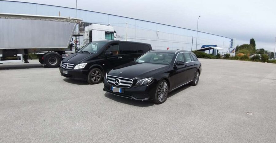 Manchester Airport (MAN): Private Transfer to Manchester
