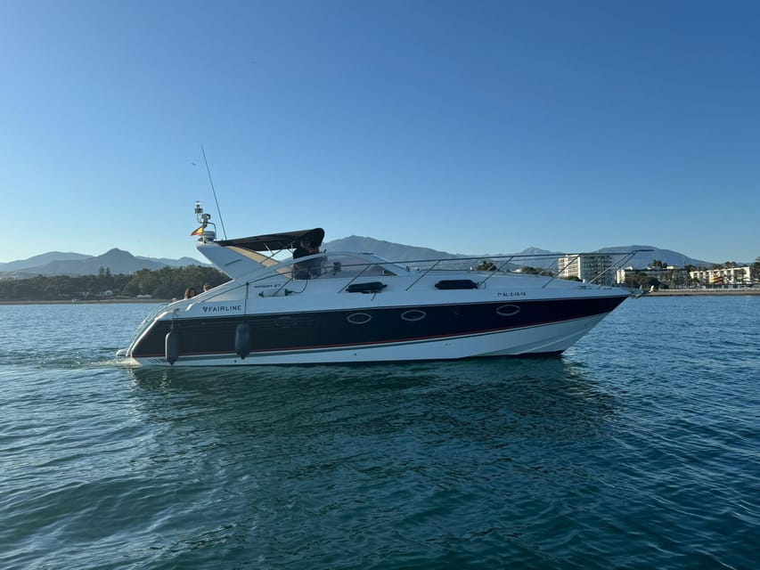 Marbella: 4-Hour Luxury Yacht Excursion Along the Marbella Coastline