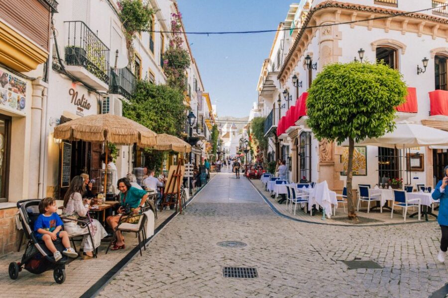 Marbella Old Town: Group Tour With a True Local