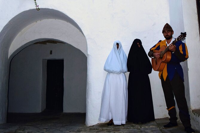 Marimantas. Private Guided and Sung Tour. Vejer of Legends.
