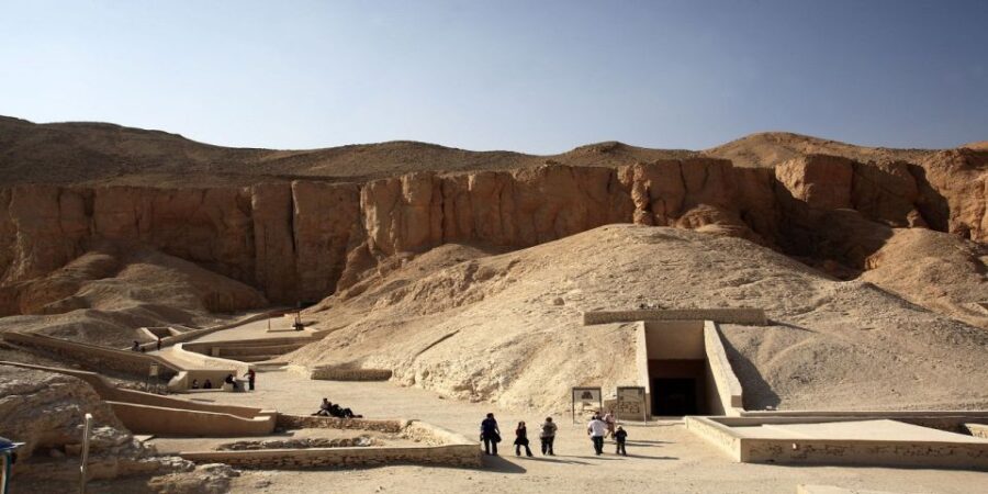 Marsa Alam : Over Day Tour to Luxor & Balloon Ride & Felucca
