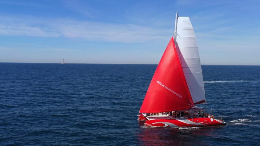 Marseille: Calanques Sailing Catamaran Cruise With Swimming