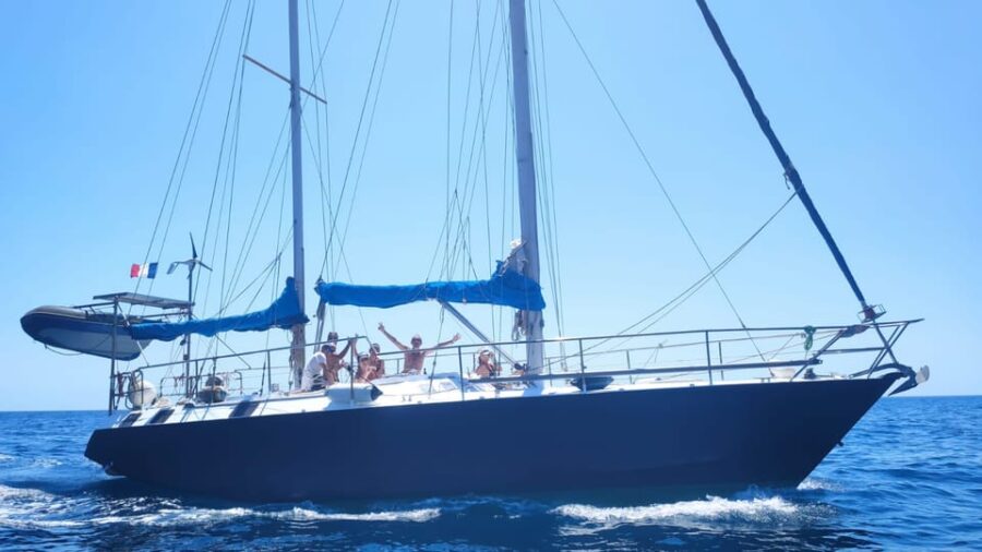Marseille: Frioul Calanques Sailing Day Trip With Swimming
