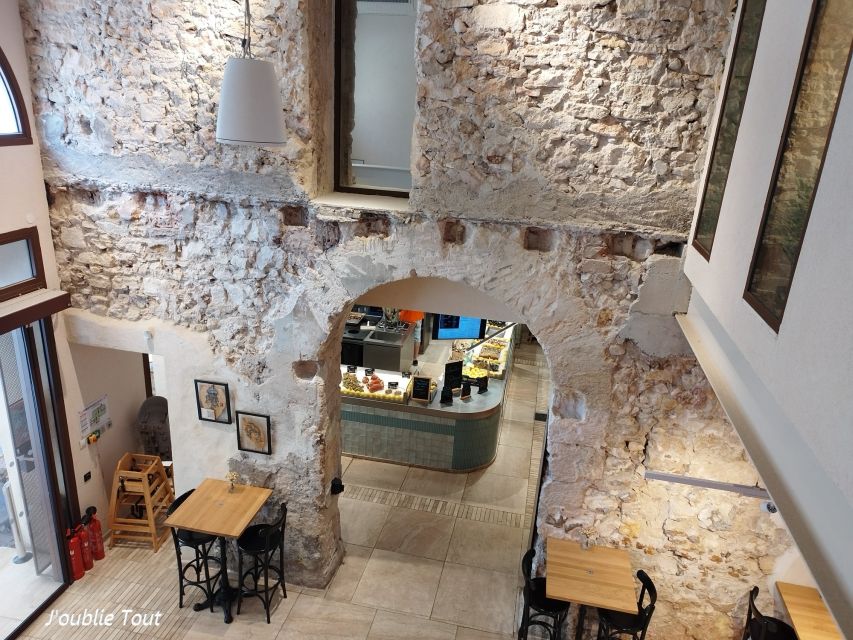 Marseille Seen From the Inside, Local Experiences