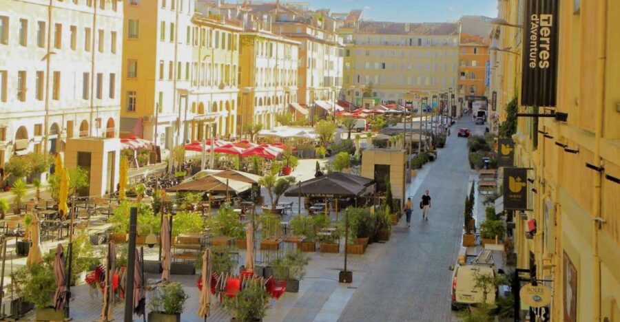 Marseille: Self-guided Like a Local Highlights Day Tour