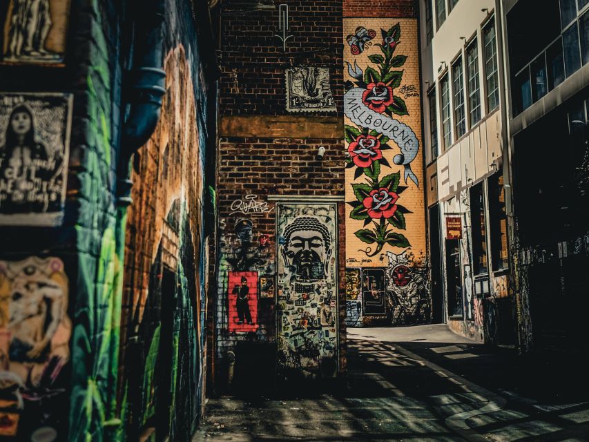Melbourne: City Exploration Game With Bar and Cafe Stops - Activity Overview