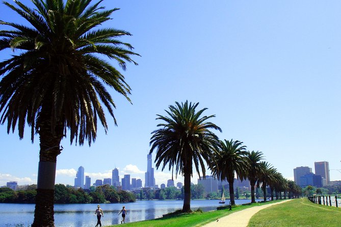 Melbourne City Tour: Sporting Icons and the Bayside - Tour Overview