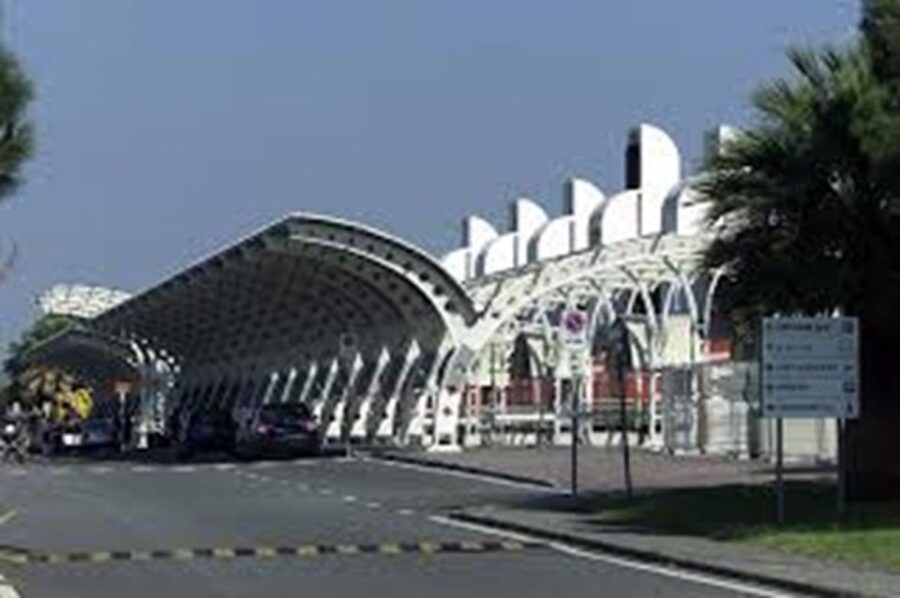 MENAGGIO: FROM MILAN MALPENSA AIRPORT TO TREMEZZO - Service Overview