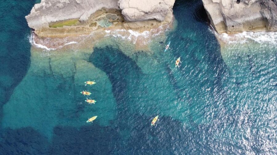 Menorca: Kayak Cave Route + Photo Session.