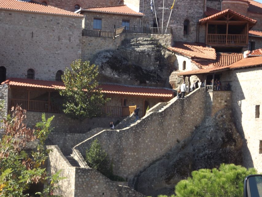 Meteora 2-Day Tour by Train From Thessaloniki