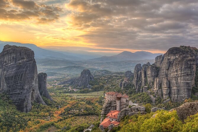 Meteora: Private Day Trip From Thessaloniki