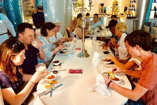 Miami Beach Food & History Tour In Sobe