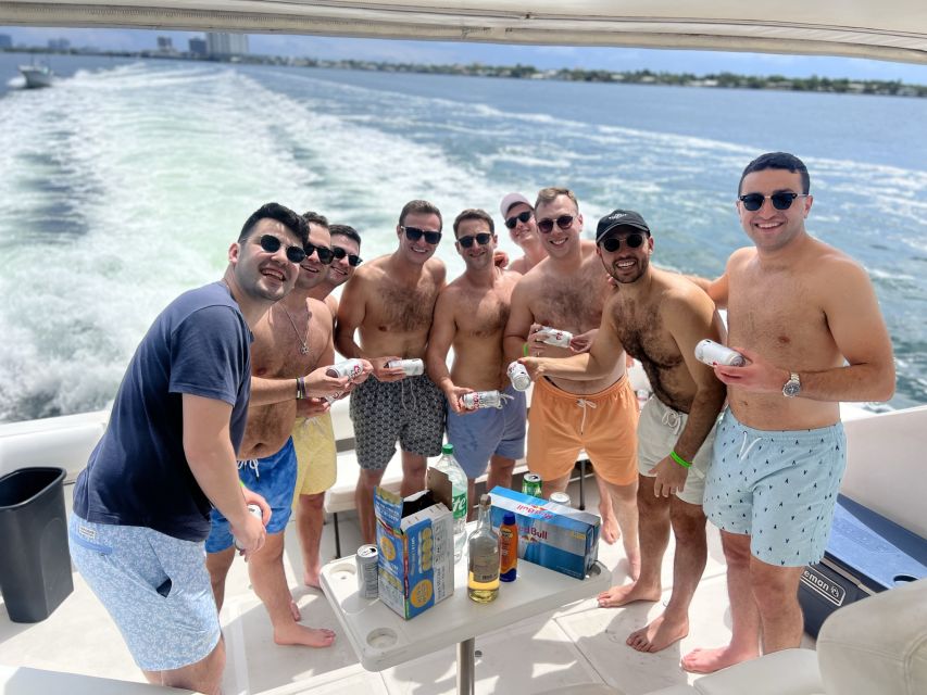 Miami Beach: Private Yacht Rental With Captain and Champagne