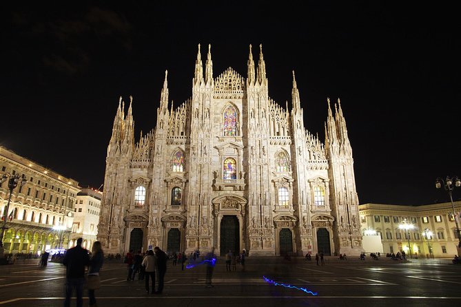 Milan by Night Walking Experience