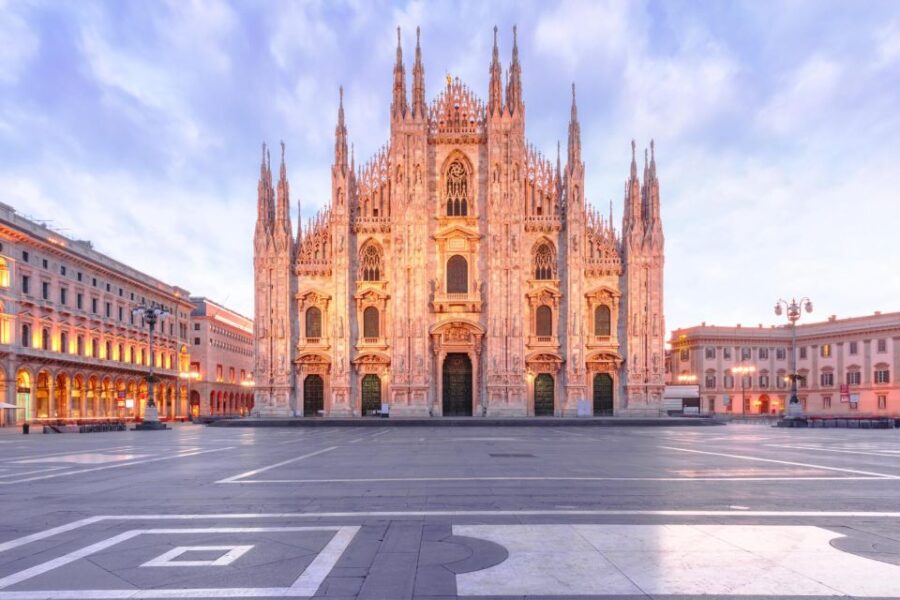 Milan: Private Architecture Tour With a Local Expert - Overview of the Tour