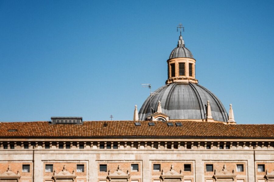 Milan: Private Day Trip to Bologna With Sightseeing Tour - Tour Overview and Pricing