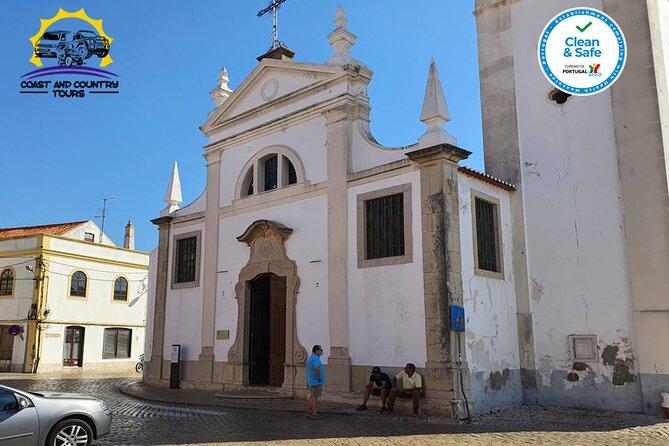 Minivan Tour Along the Coast to Benagil and Carvoeiro From Albufeira