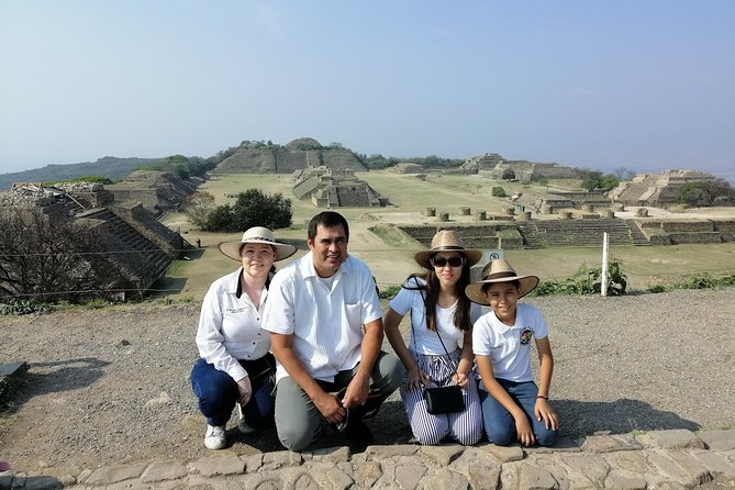 Monte Alban Guided Half Day Tour
