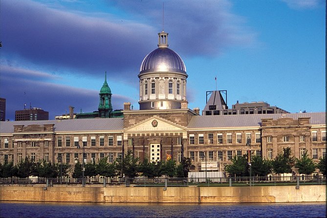 Montreal Airport YUL Private Transfer to Montreal in Business Car - Vehicle Options