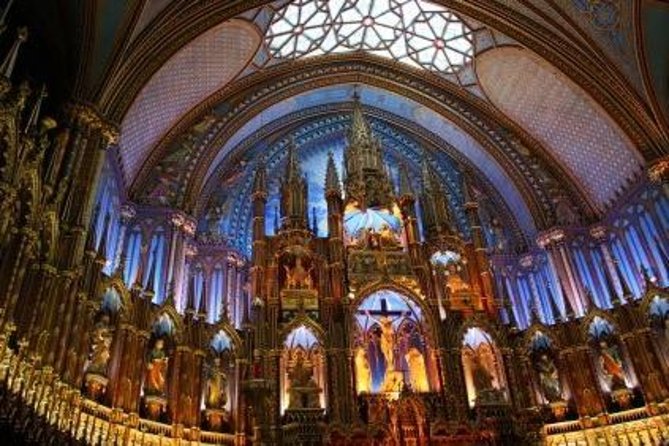 Montreal City Sightseeing Tour With Live Commentary