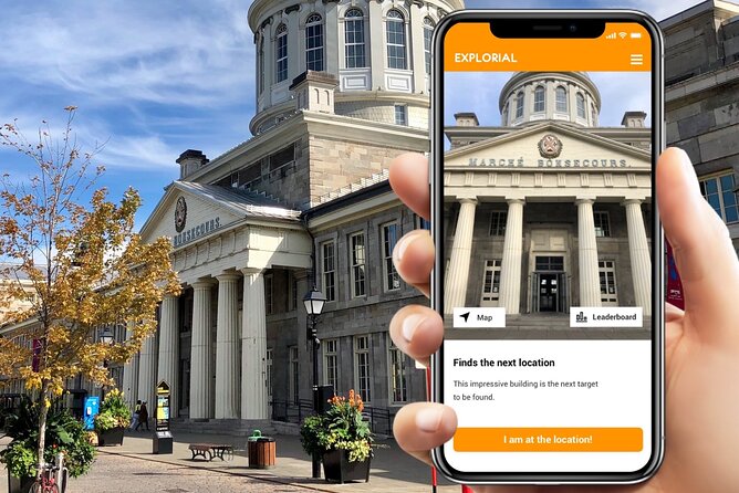 Montreal Scavenger Hunt and City Highlights Walking Tour