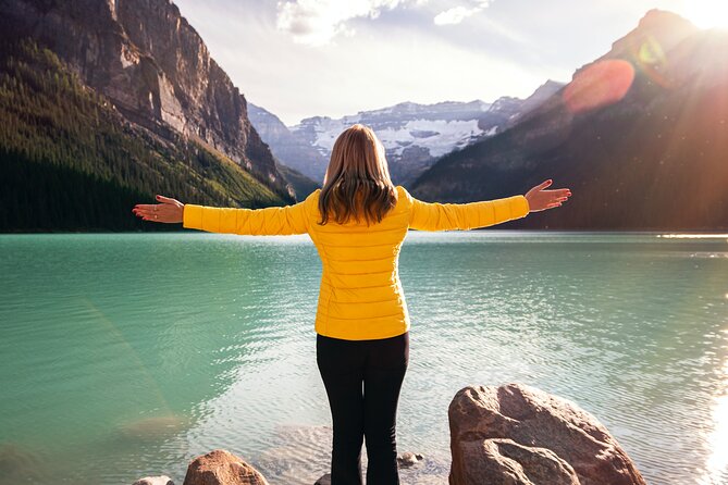 Moraine Lake, Lake Louise & Banff Secrets | Award-Winning Tour